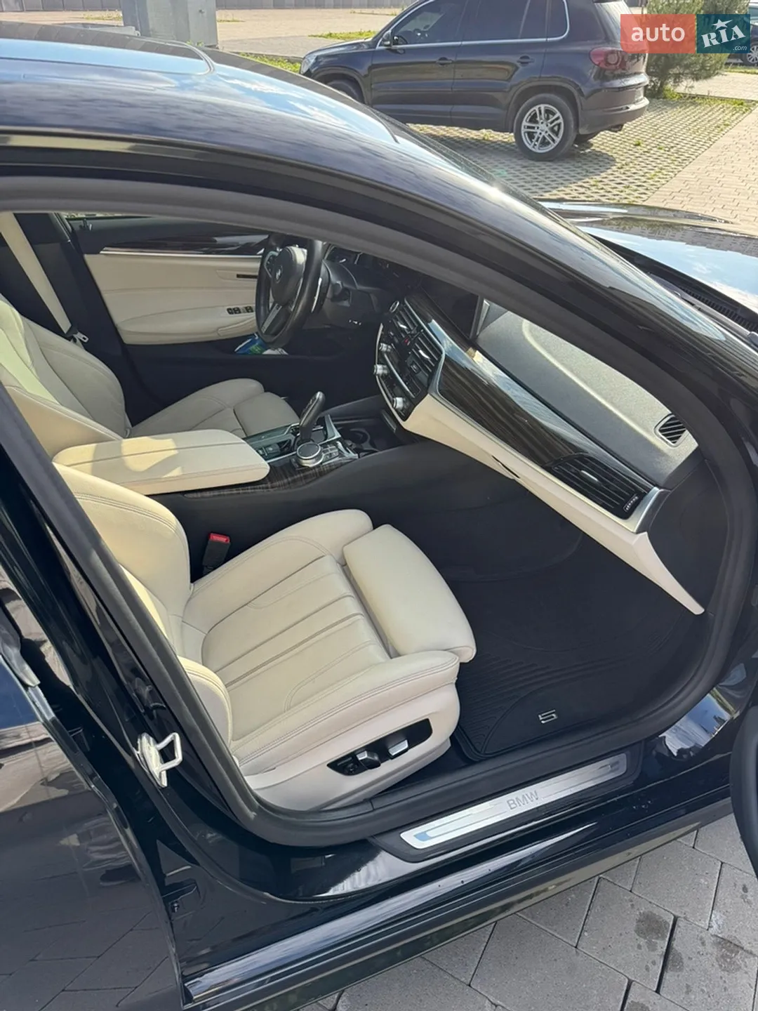 2020 BMW 5er - мініатюра 13