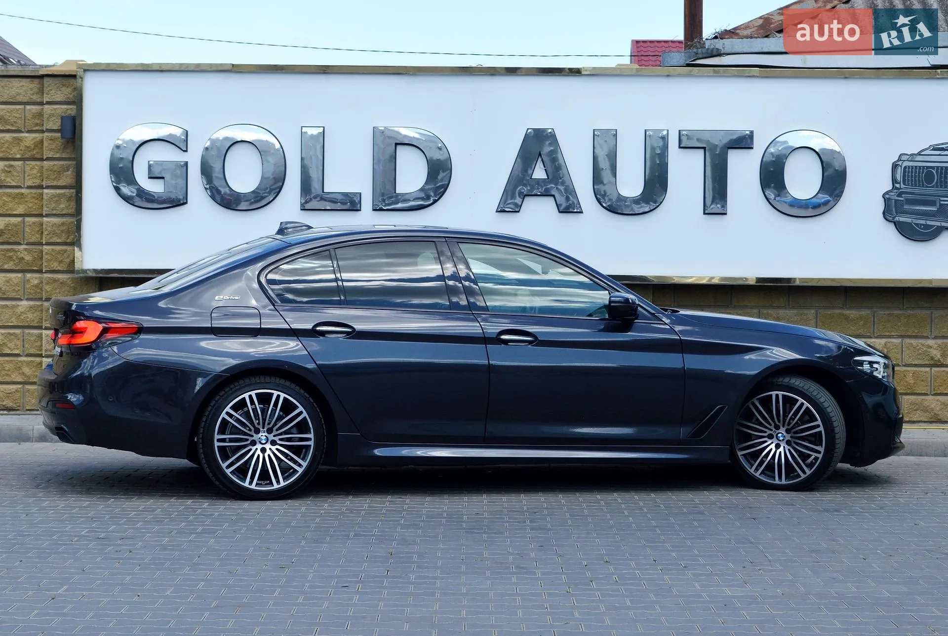 2017 BMW 5er - мініатюра 16