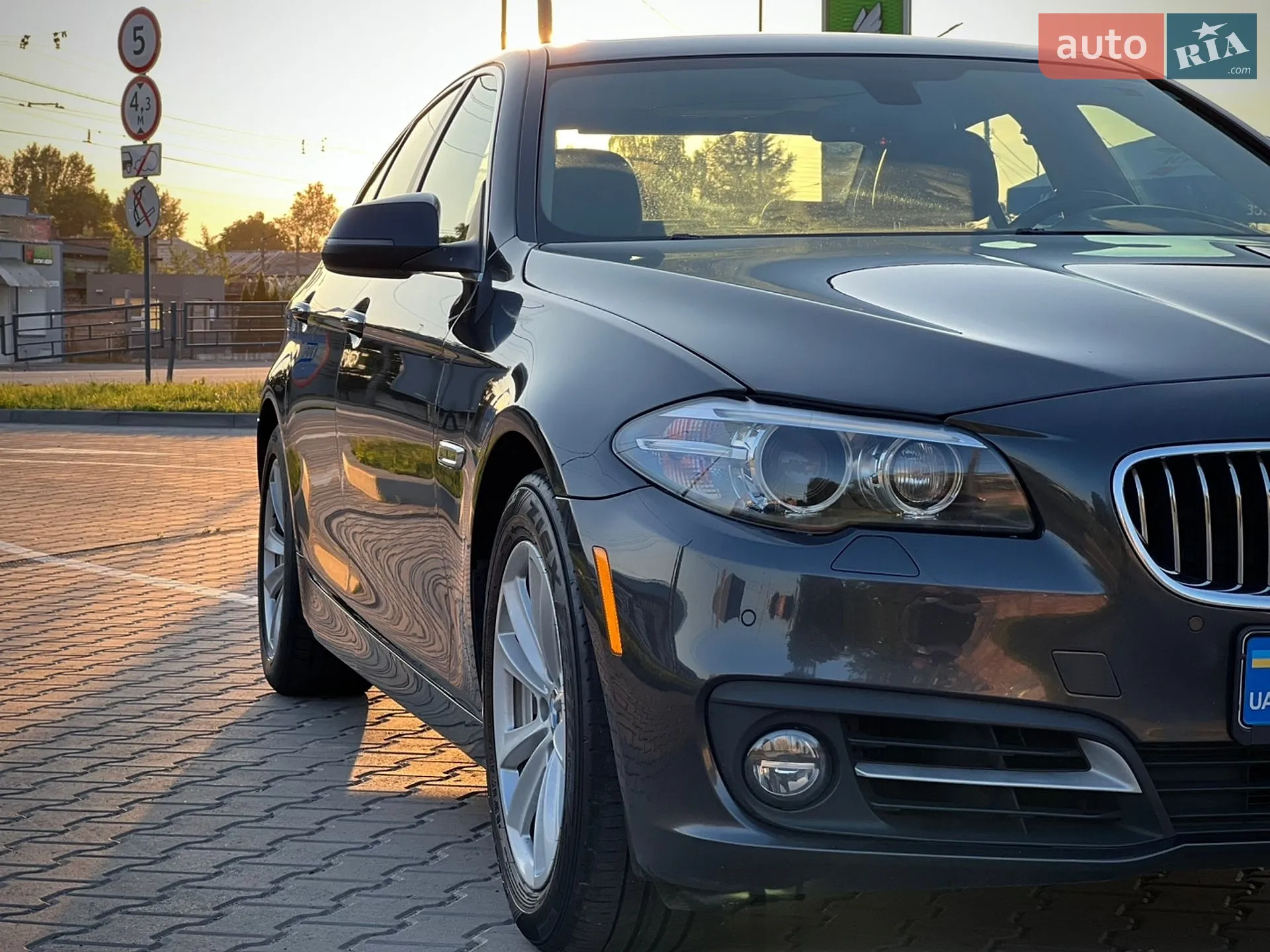 2016 BMW 5er - мініатюра 11