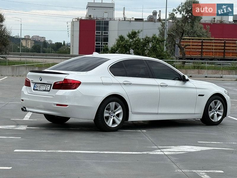 Седан BMW 5 Series 2015 в Киеве