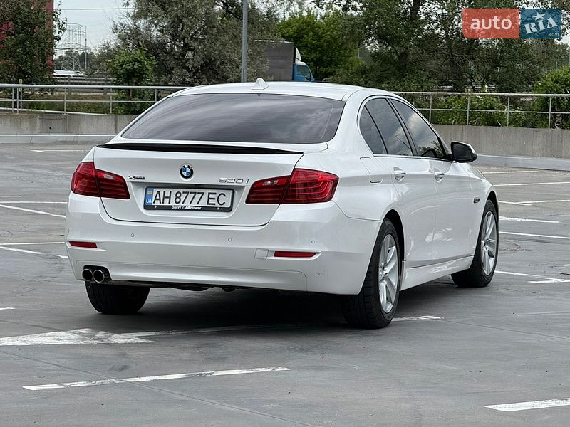 Седан BMW 5 Series 2015 в Киеве фото 8 Седан BMW 5 Series 2015 в Киеве