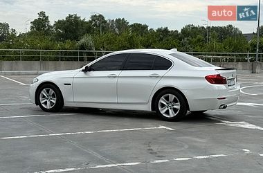 Седан BMW 5 Series 2015 в Киеве