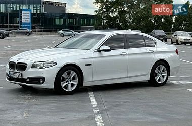 Седан BMW 5 Series 2015 в Киеве