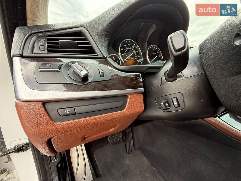 Седан BMW 5 Series 2015 в Киеве фото 23 Седан BMW 5 Series 2015 в Киеве