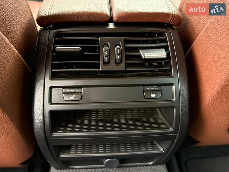 Седан BMW 5 Series 2015 в Киеве фото 31 Седан BMW 5 Series 2015 в Киеве