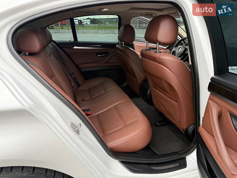 Седан BMW 5 Series 2015 в Киеве фото 39 Седан BMW 5 Series 2015 в Киеве