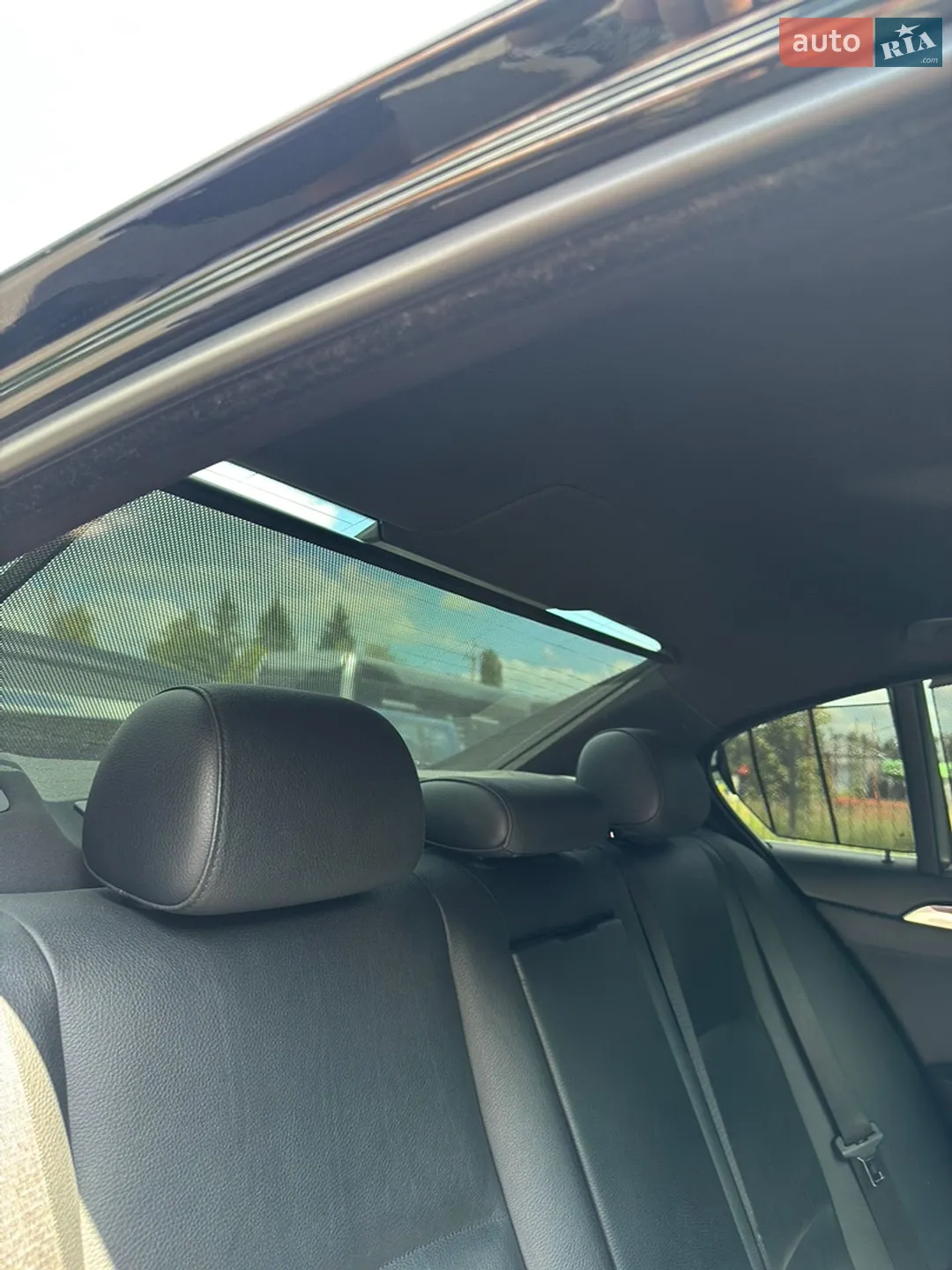 2010 BMW 5er - мініатюра 24
