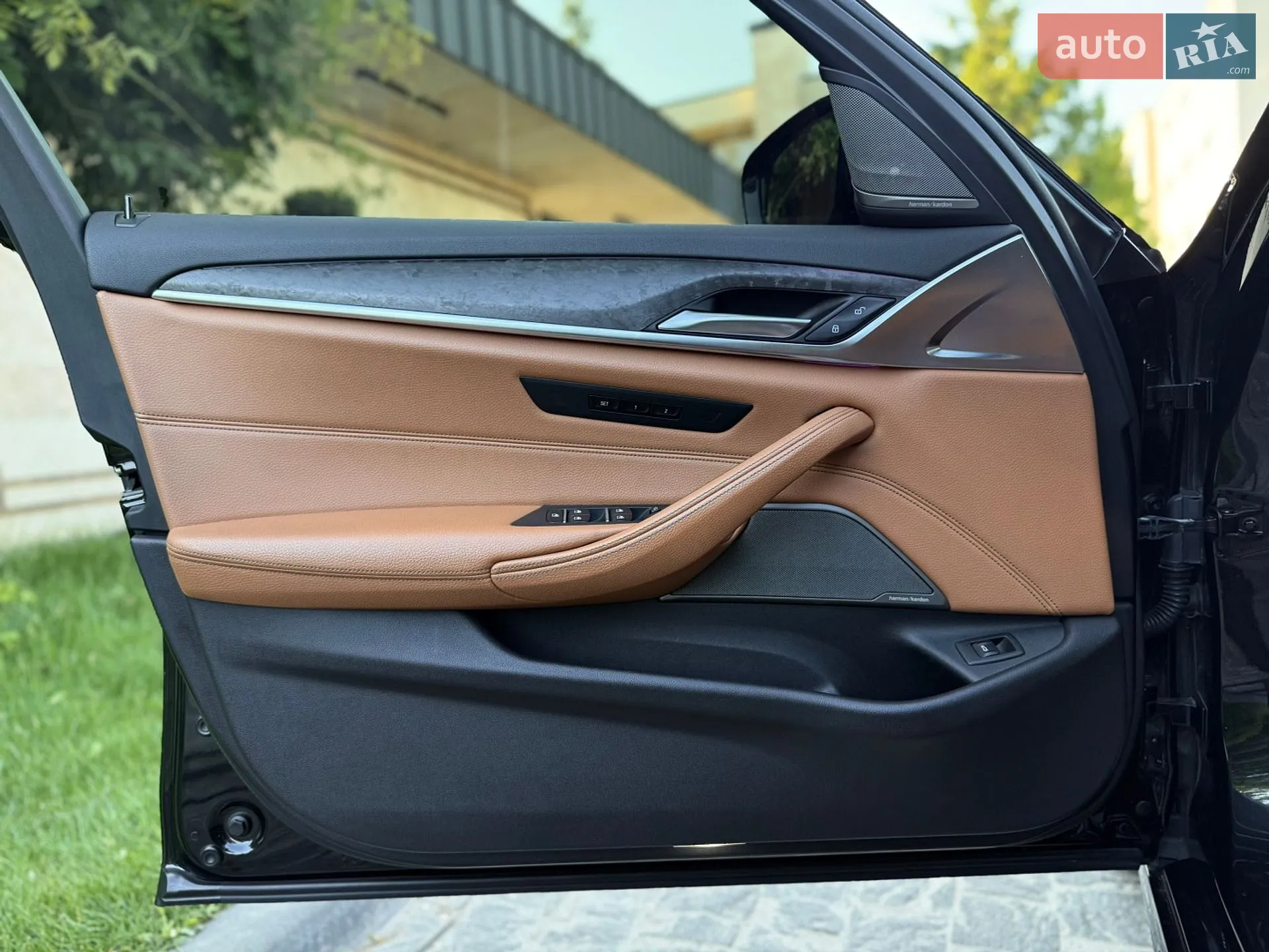 2017 BMW 5er - мініатюра 23