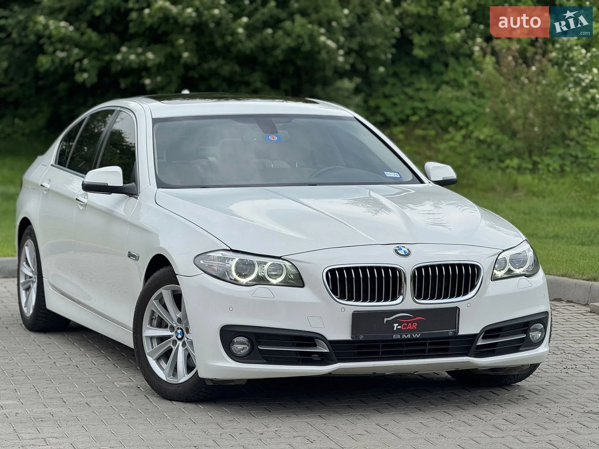 2016 BMW 5er - мініатюра 3