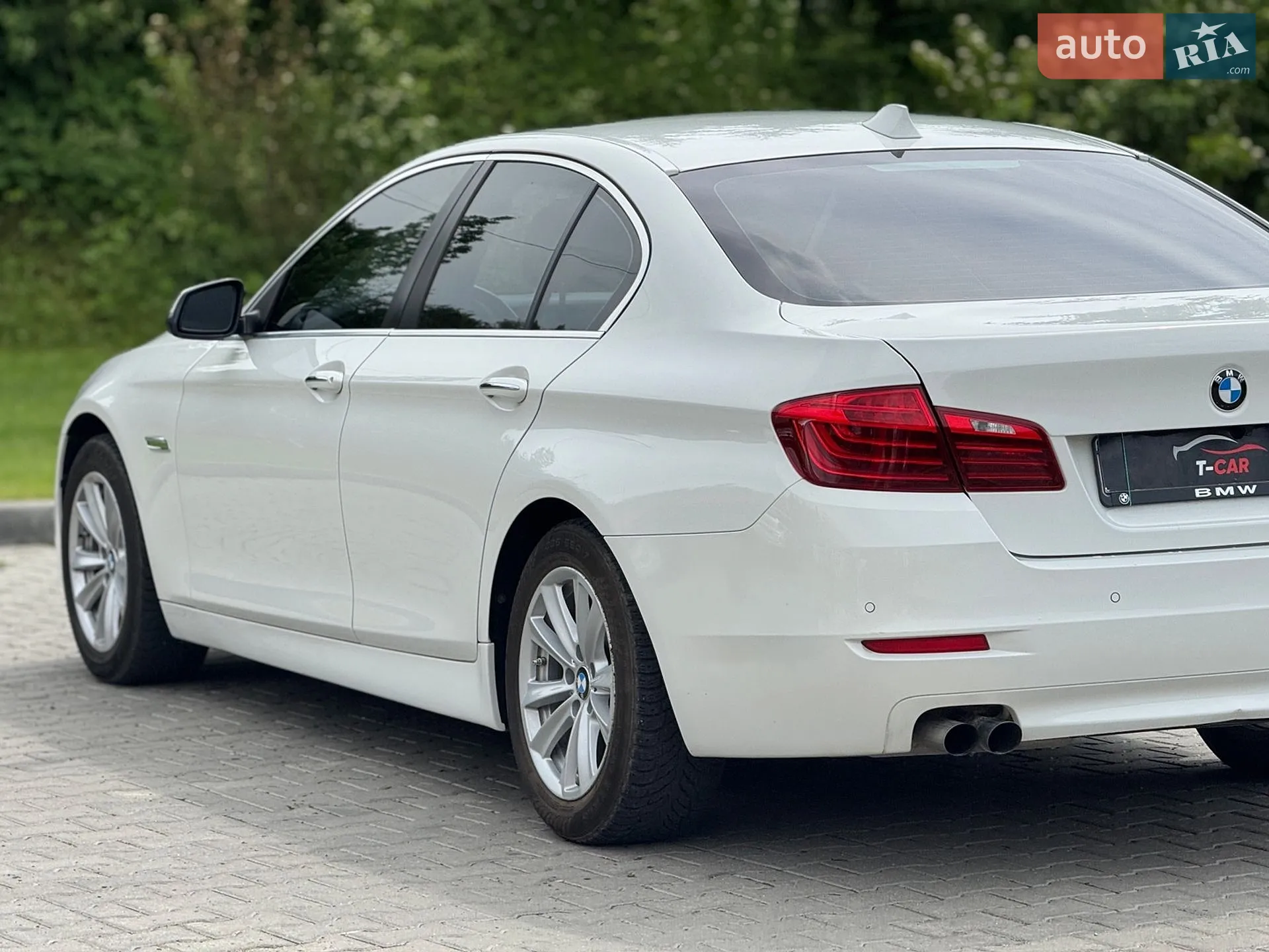 2016 BMW 5er - мініатюра 18