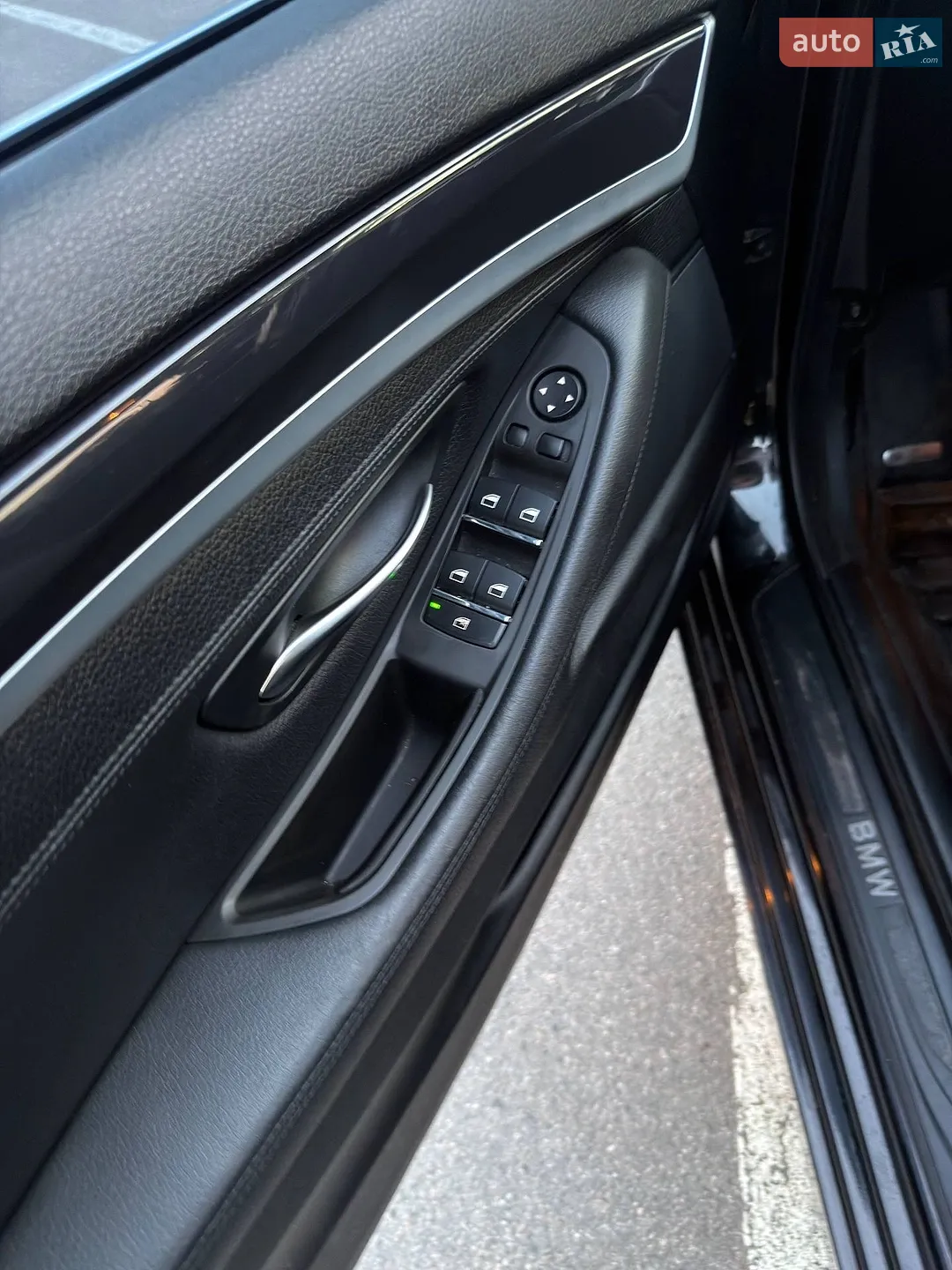 2012 BMW 5er - мініатюра 17