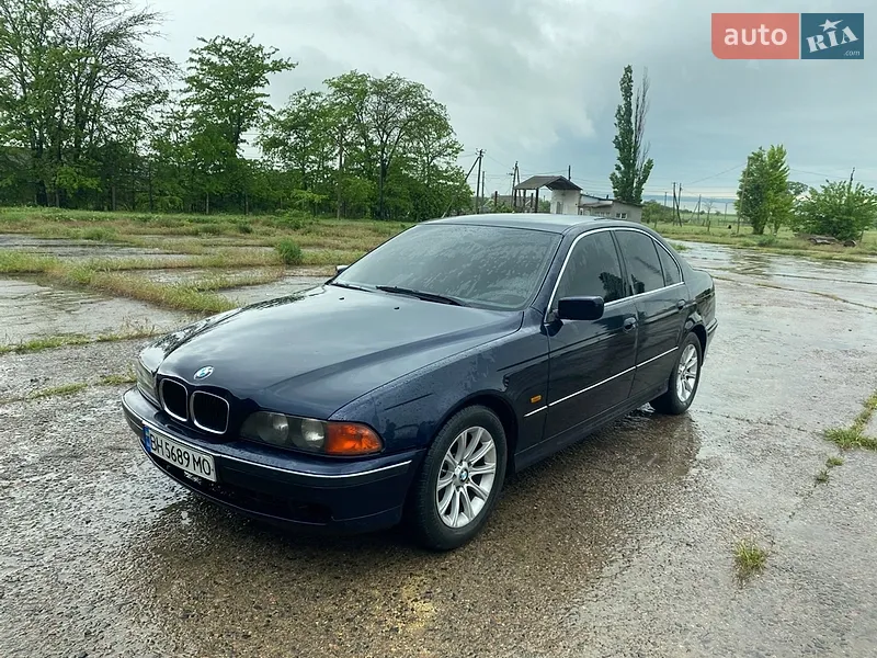 BMW 5 Series 1998