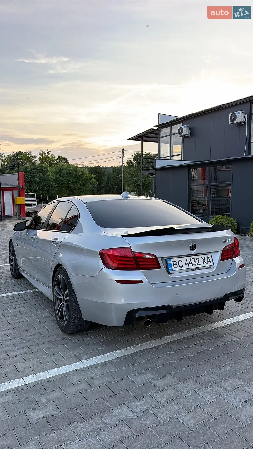 2011 BMW 5er - мініатюра 3