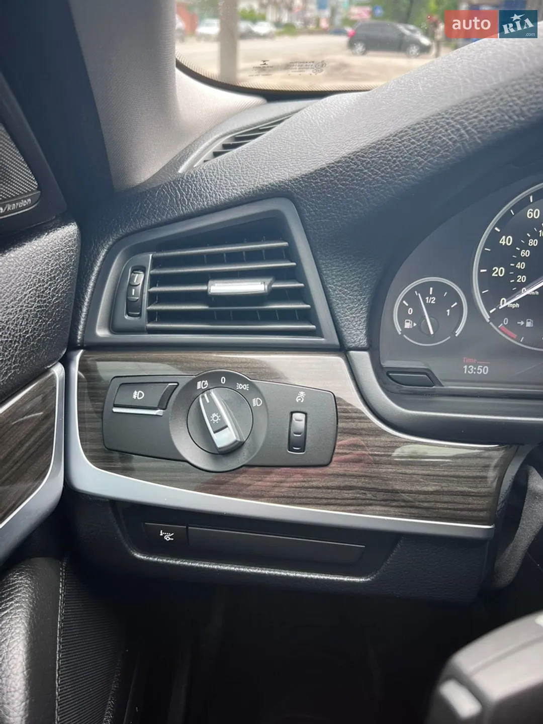 2013 BMW 5er - мініатюра 12