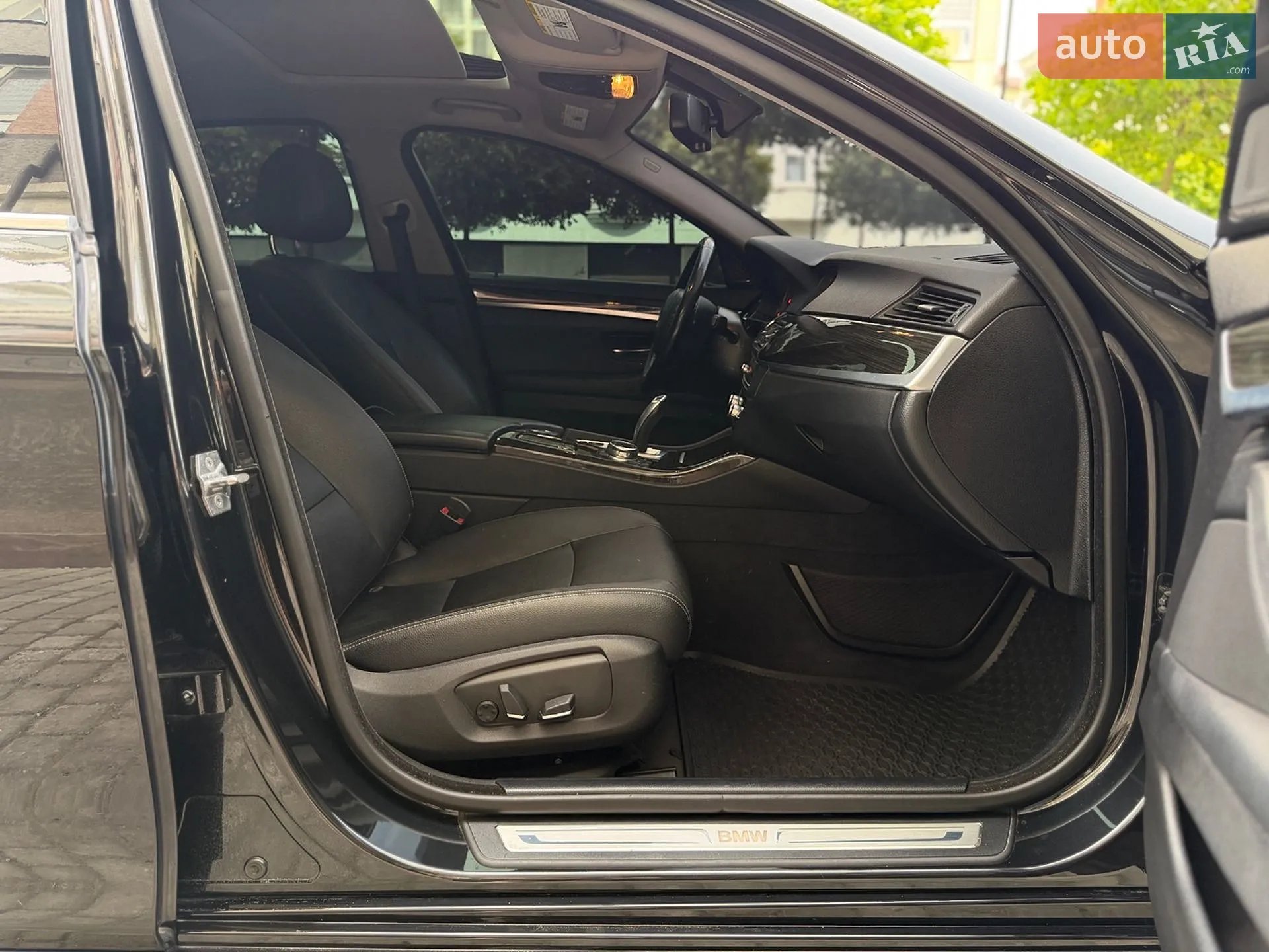 2014 BMW 5er - мініатюра 38