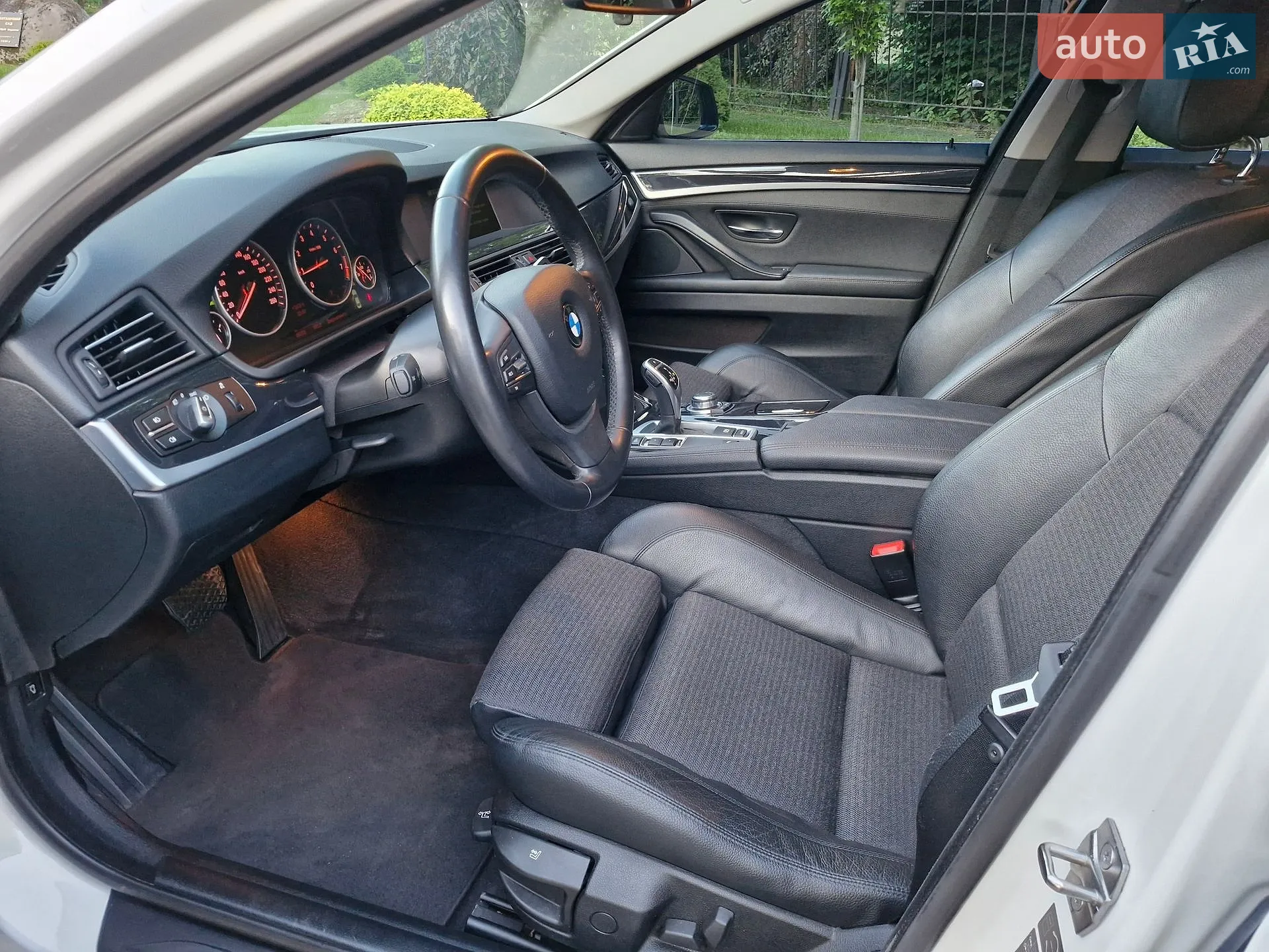 2012 BMW 5er - мініатюра 48