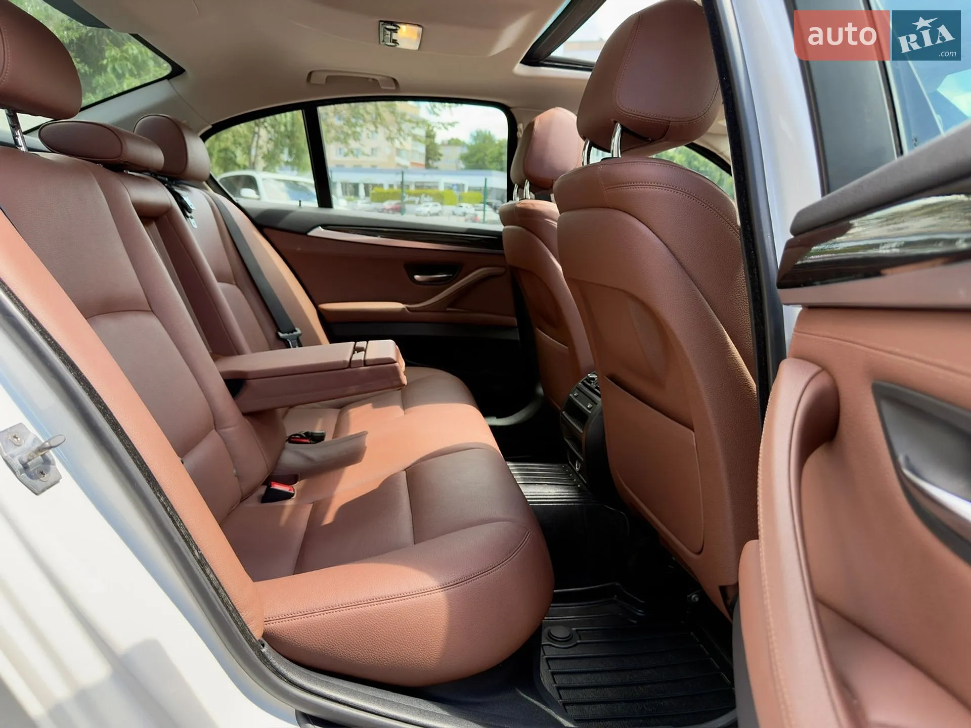 2014 BMW 5er - мініатюра 4