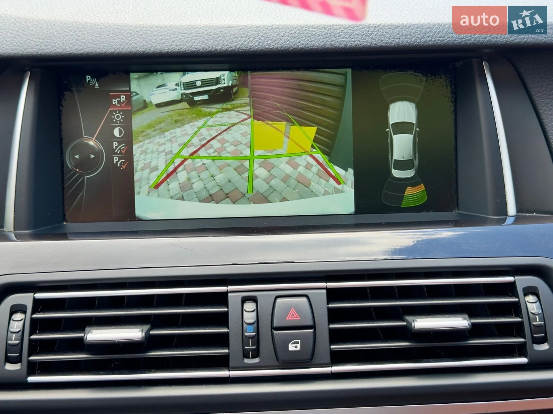 2014 BMW 5er - мініатюра 27