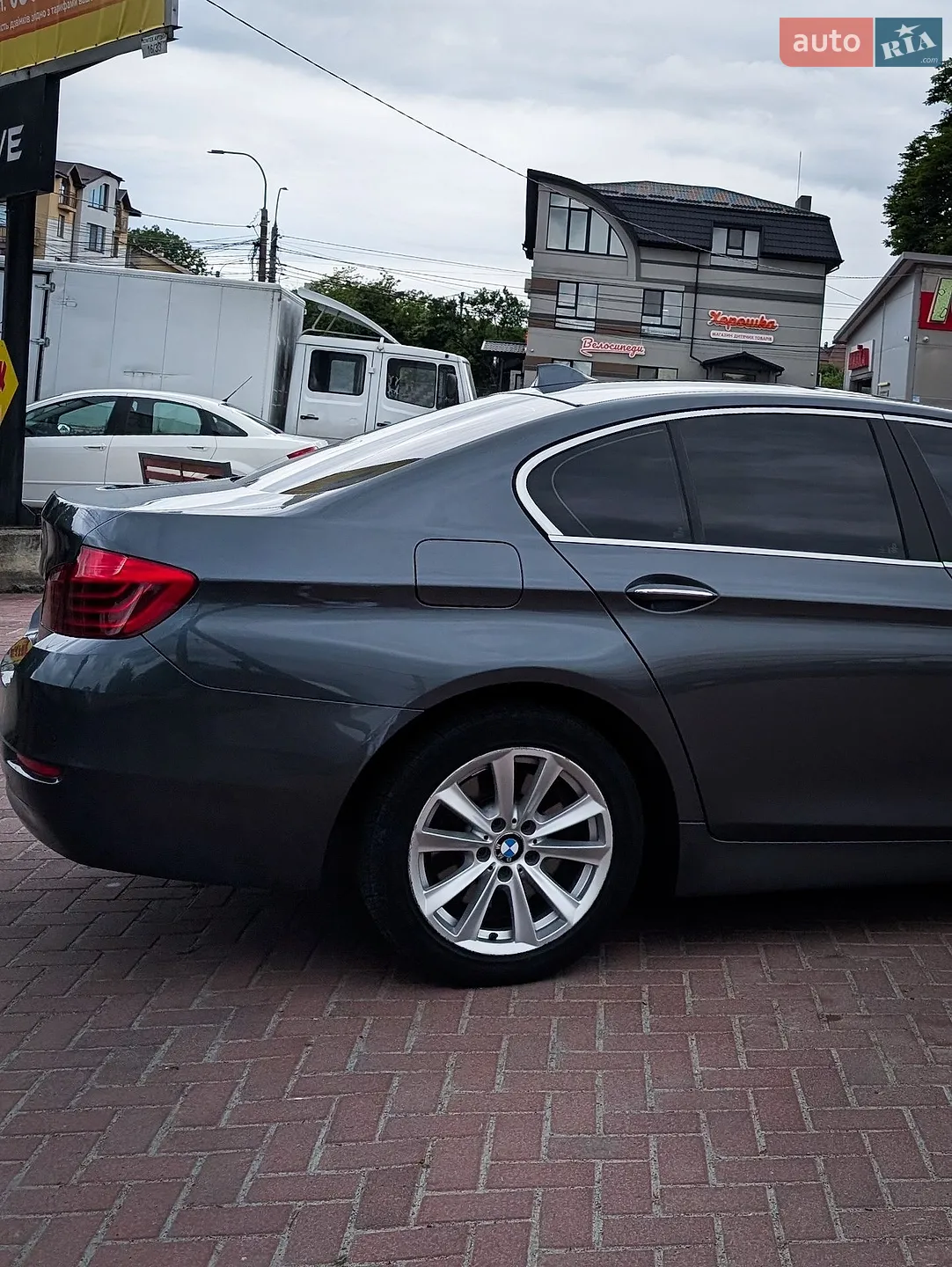 2016 BMW 5er - мініатюра 11