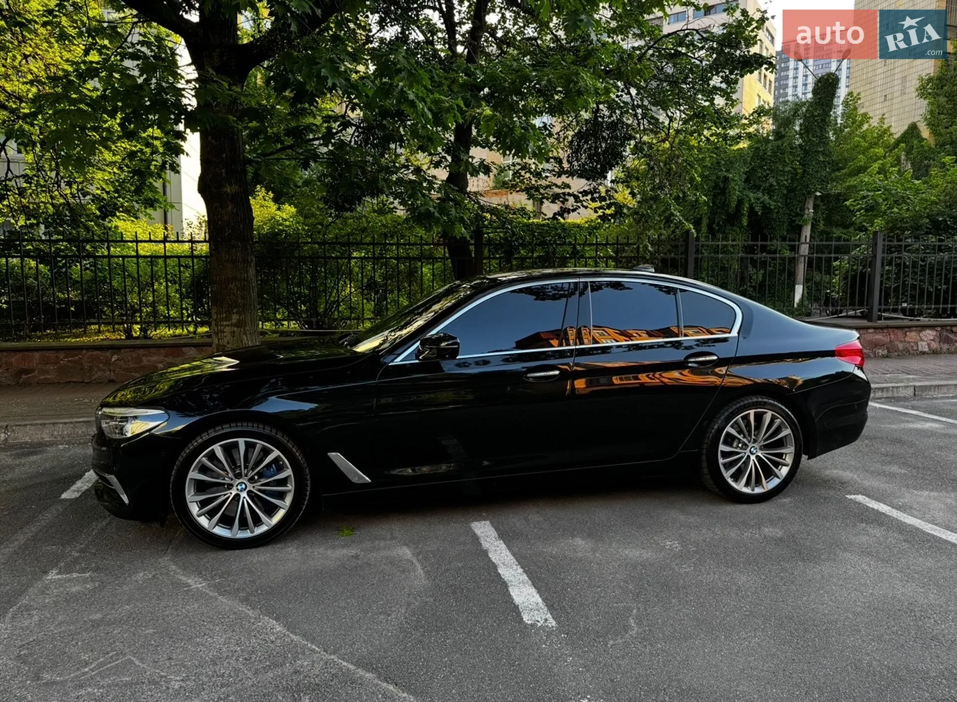 2017 BMW 5er - мініатюра 11