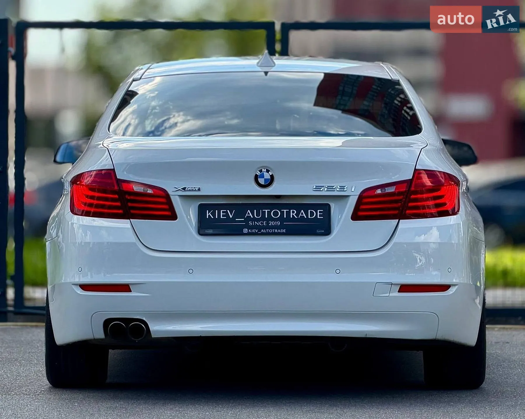 2016 BMW 5er - мініатюра 14