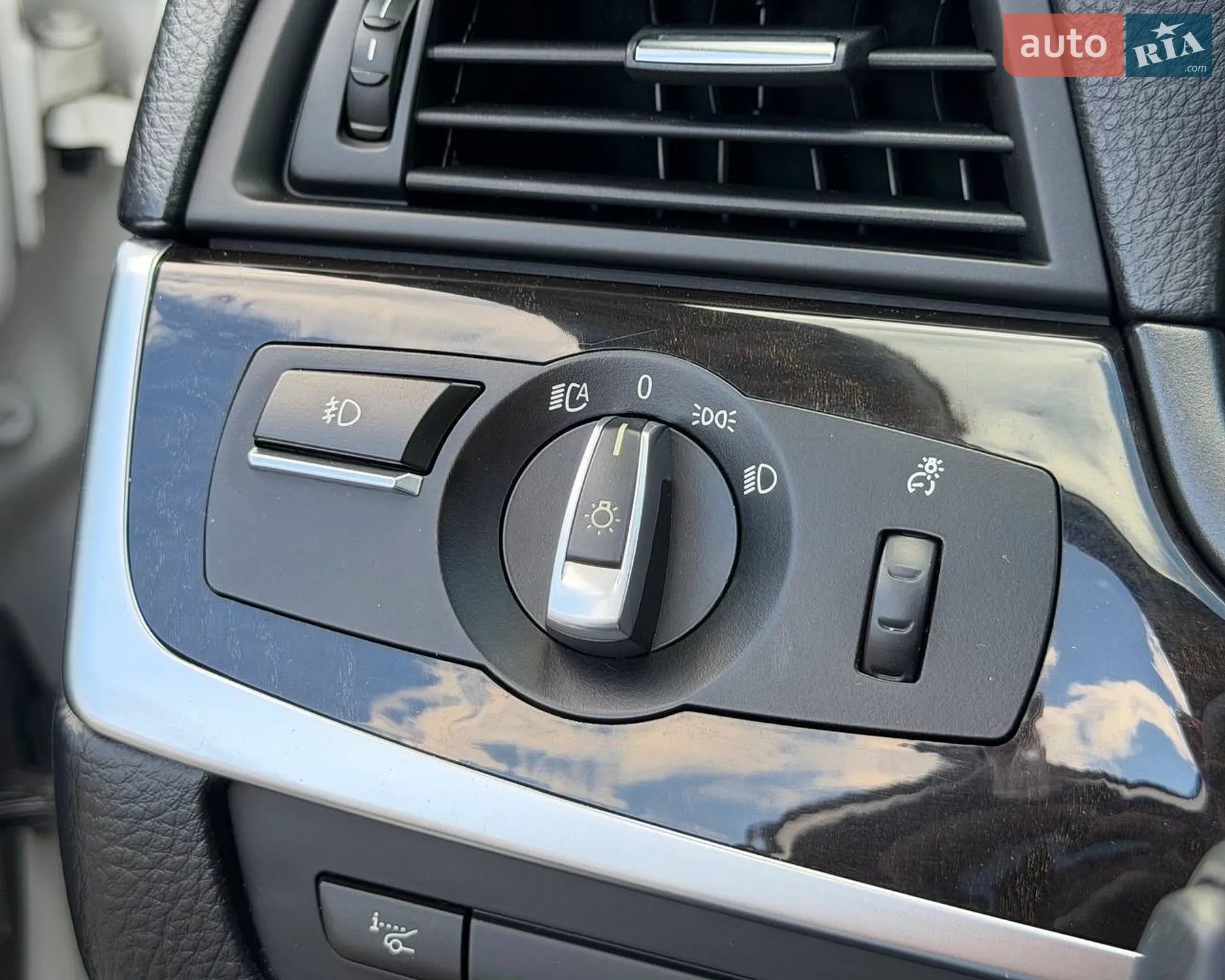2016 BMW 5er - мініатюра 28
