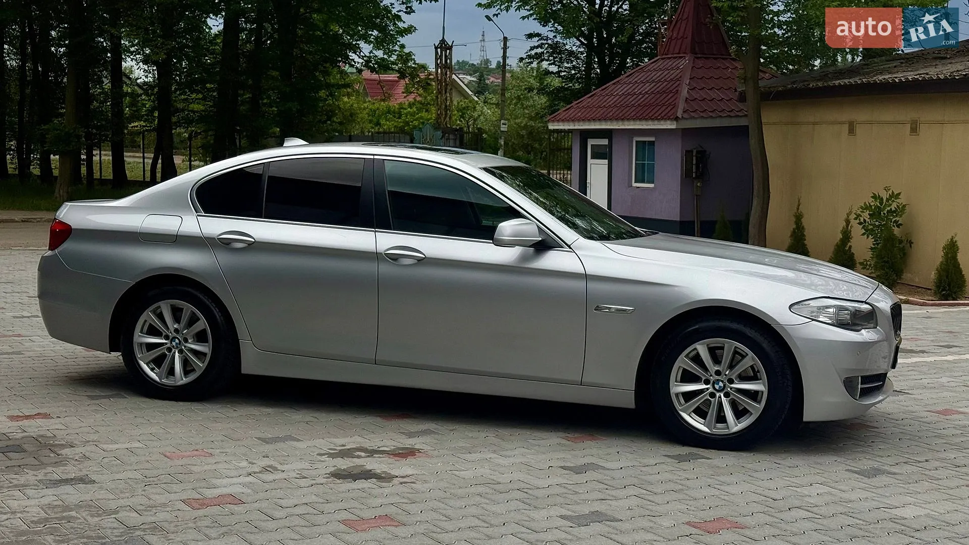 2011 BMW 5er - мініатюра 20
