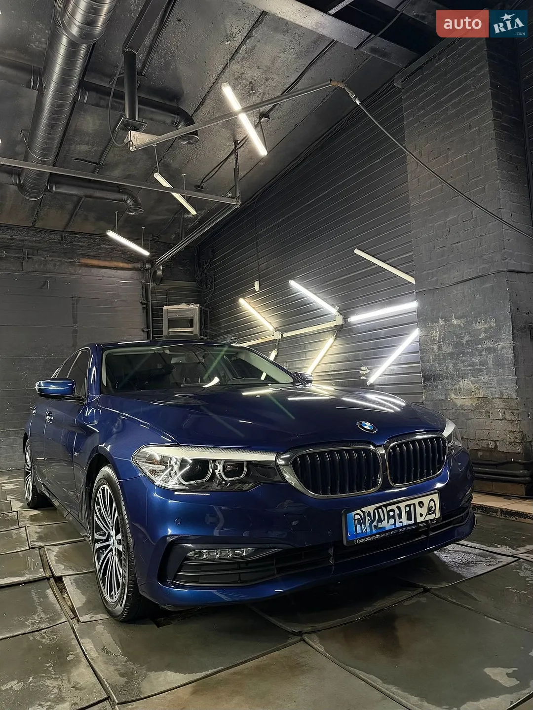 2017 BMW 5er - мініатюра 16