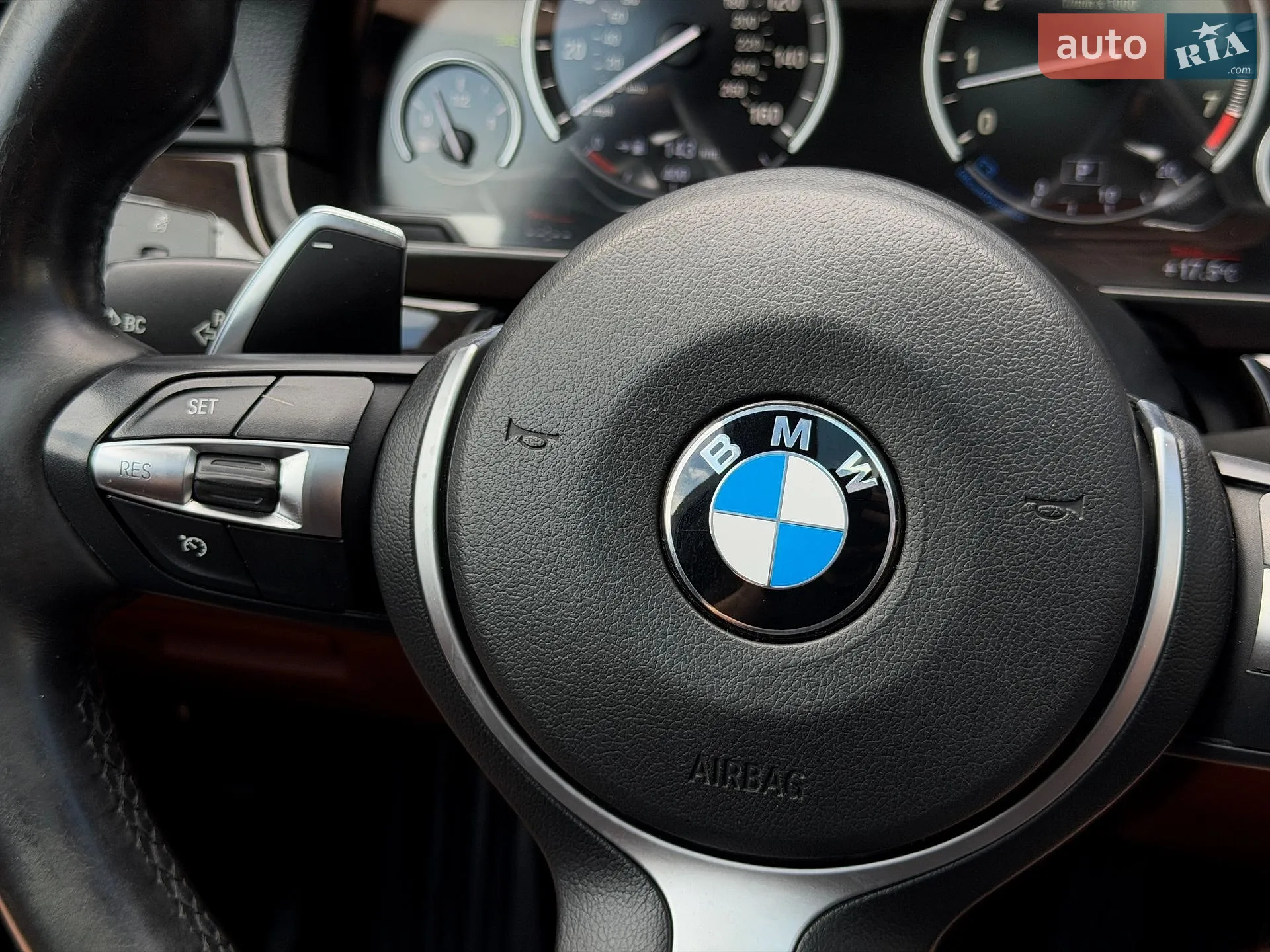 2012 BMW 5er - мініатюра 22