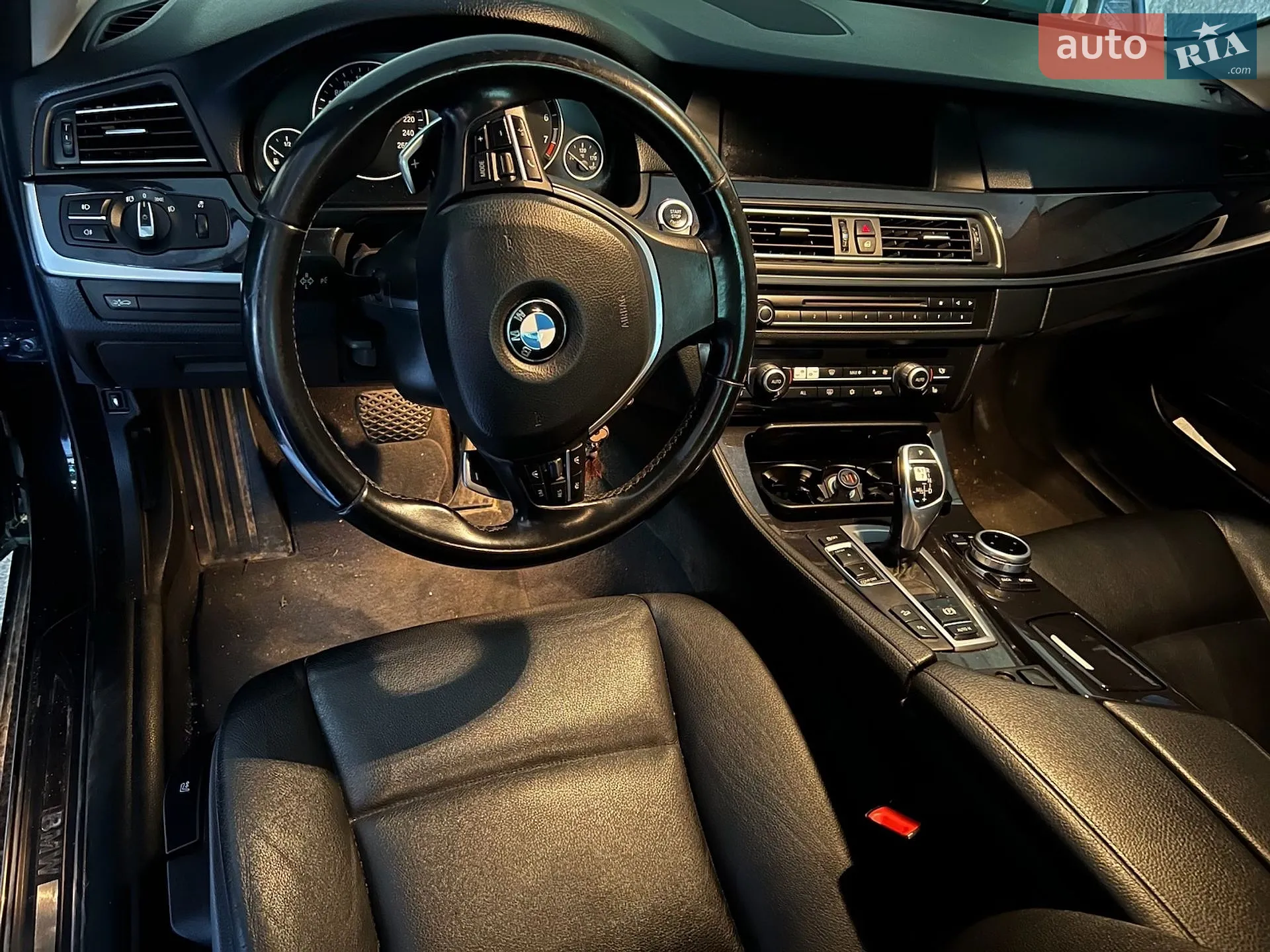 2012 BMW 5er - мініатюра 8