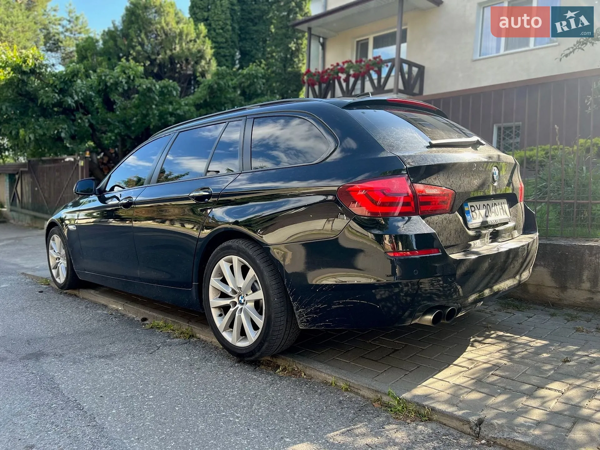 2012 BMW 5er - мініатюра 2
