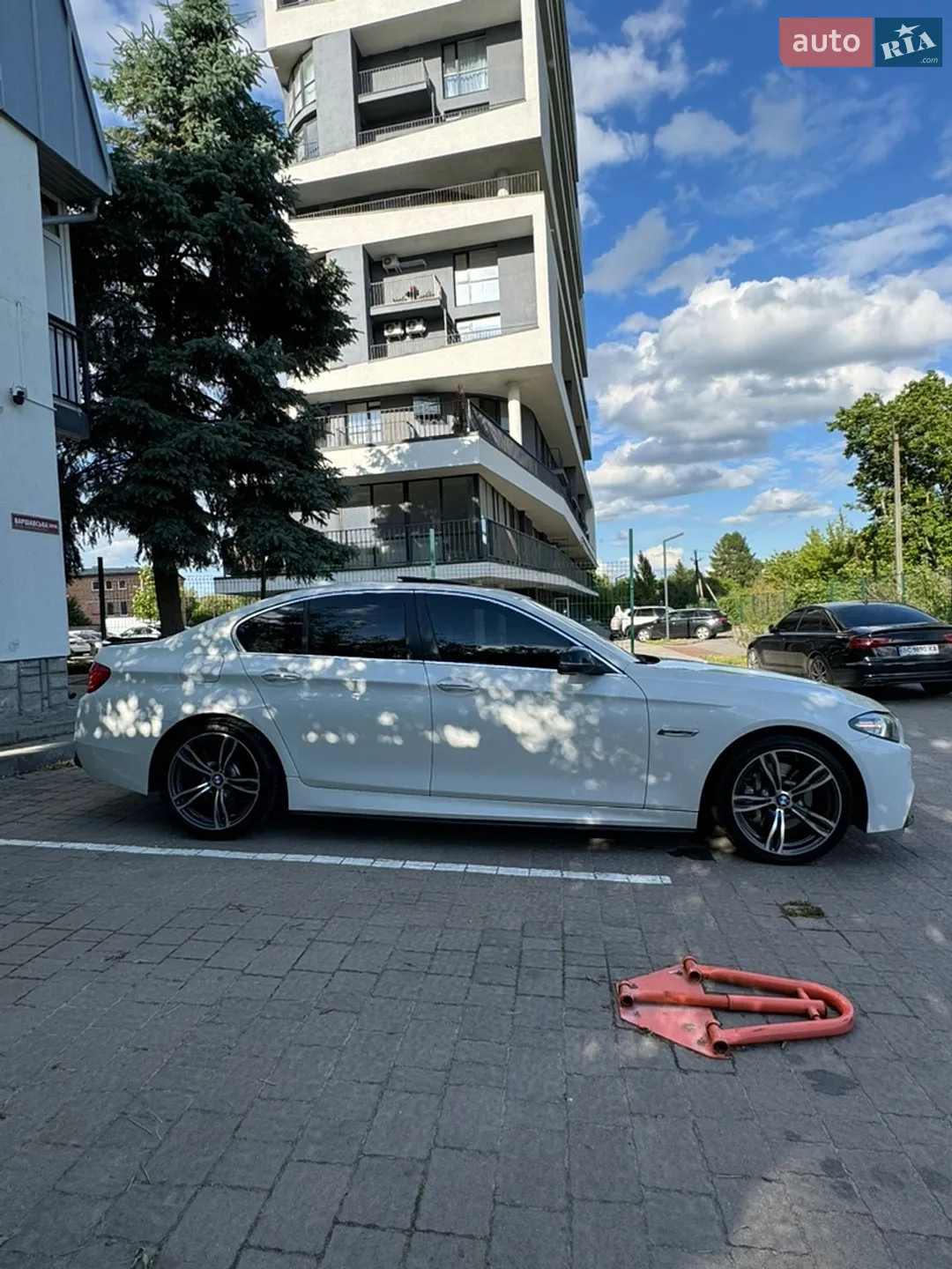 2014 BMW 5er - мініатюра 6