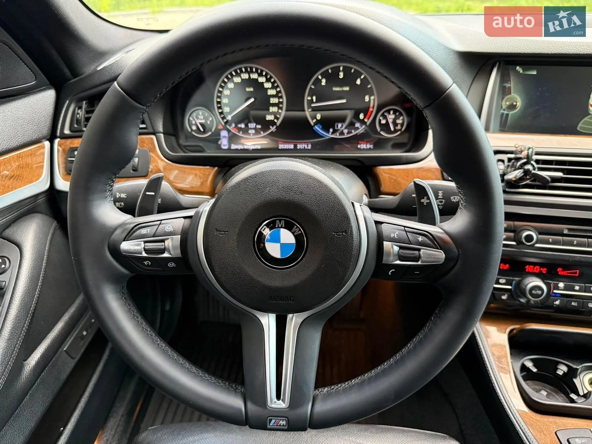 2013 BMW 5er - мініатюра 14