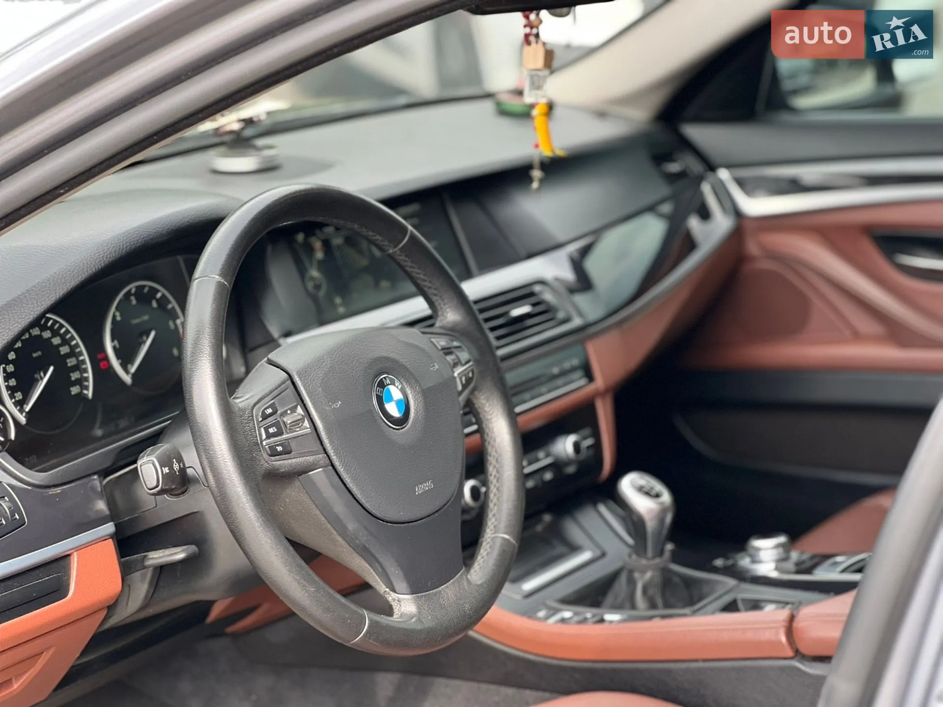 2013 BMW 5er - мініатюра 16