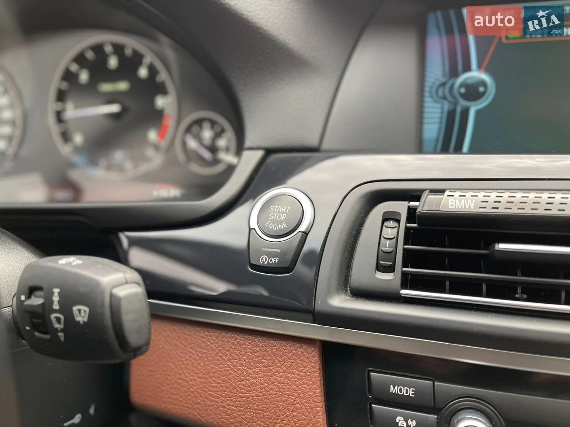 2012 BMW 5er - мініатюра 11