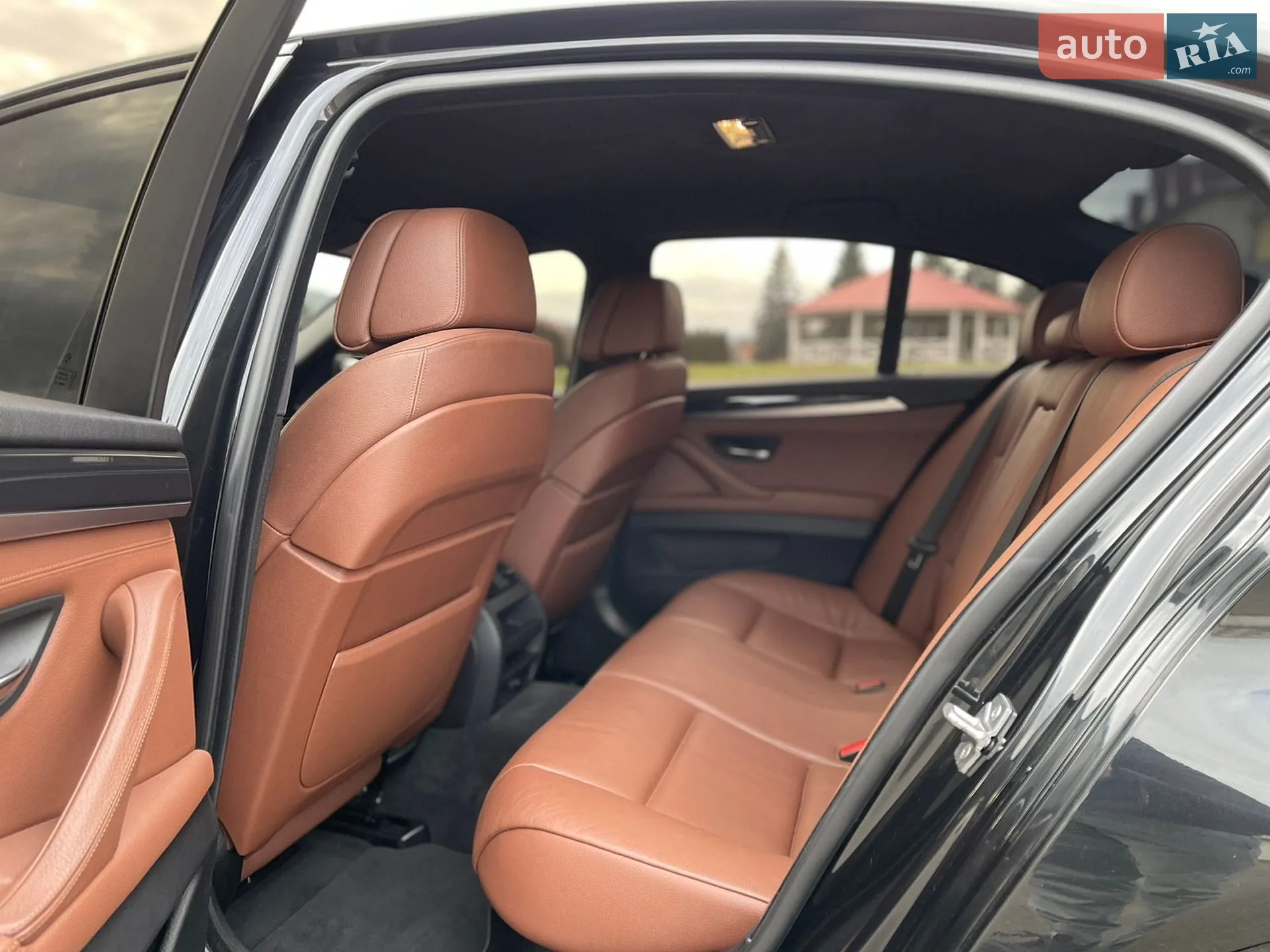 2012 BMW 5er - мініатюра 17