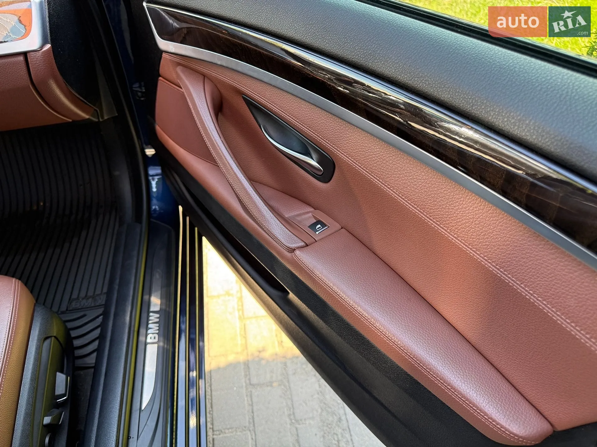 2014 BMW 5er - мініатюра 8