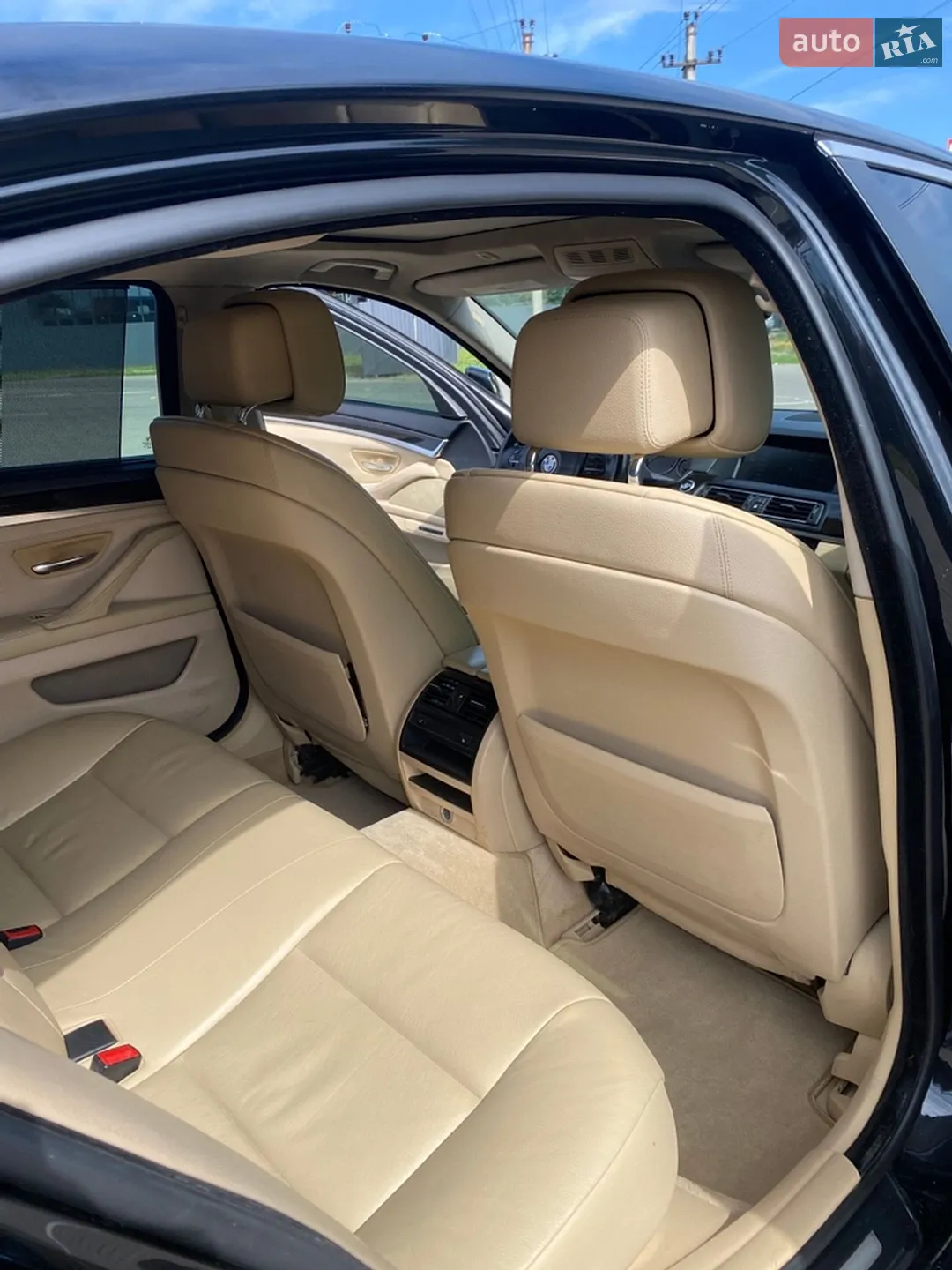2010 BMW 5er - мініатюра 19