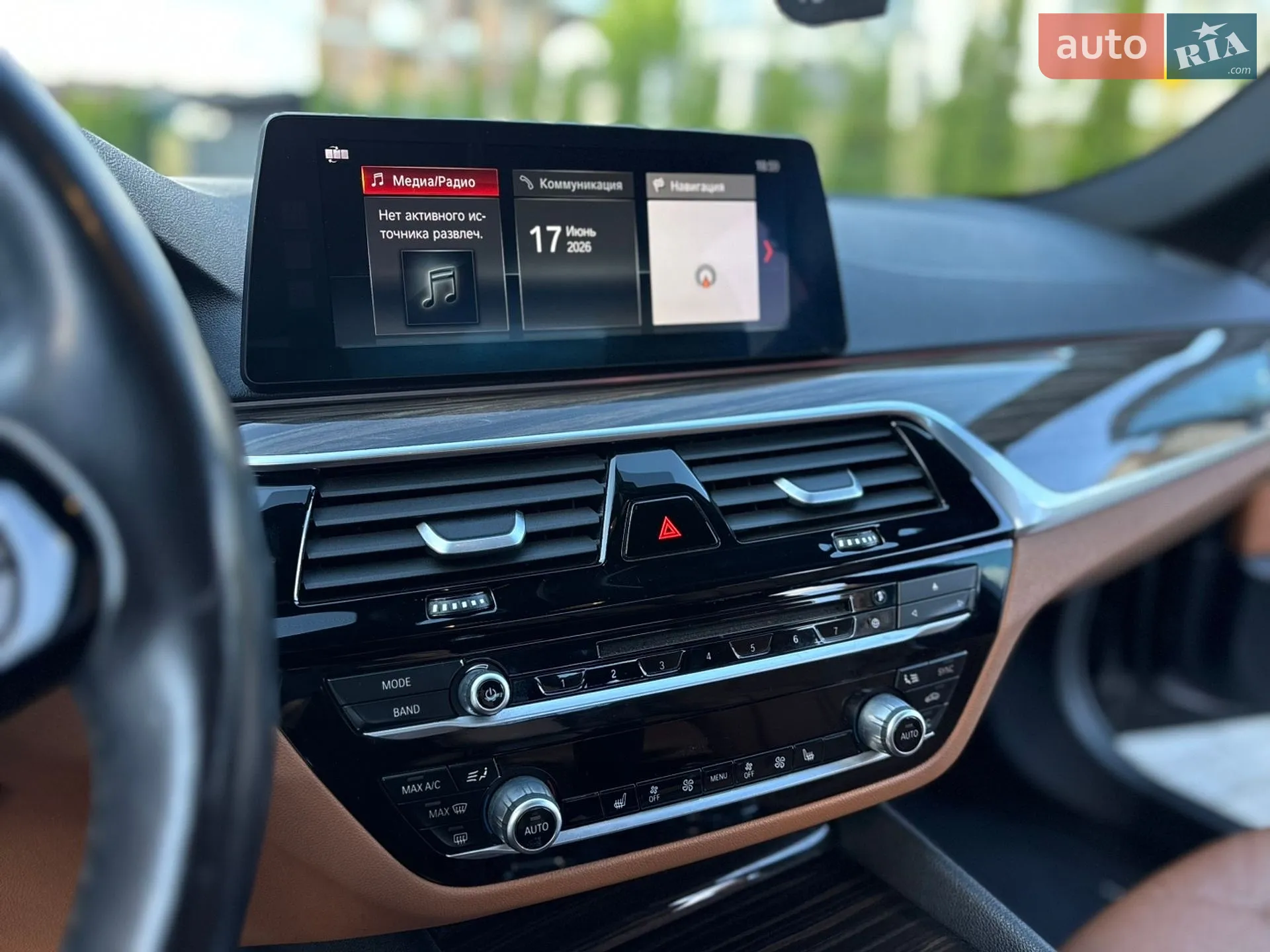 2017 BMW 5er - мініатюра 14