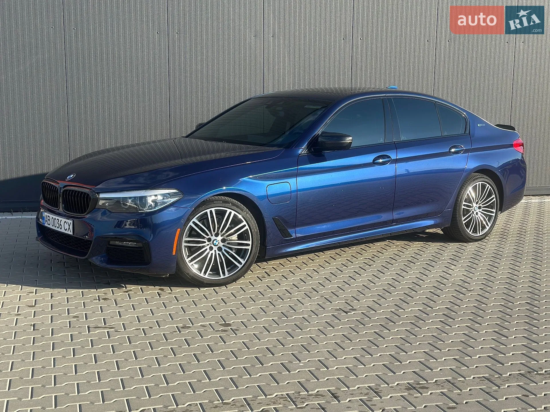 2018 BMW 5er - фото 1