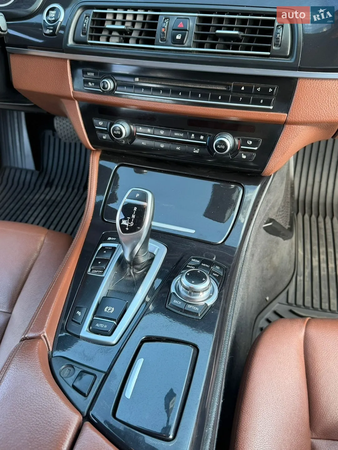 2013 BMW 5er - мініатюра 10