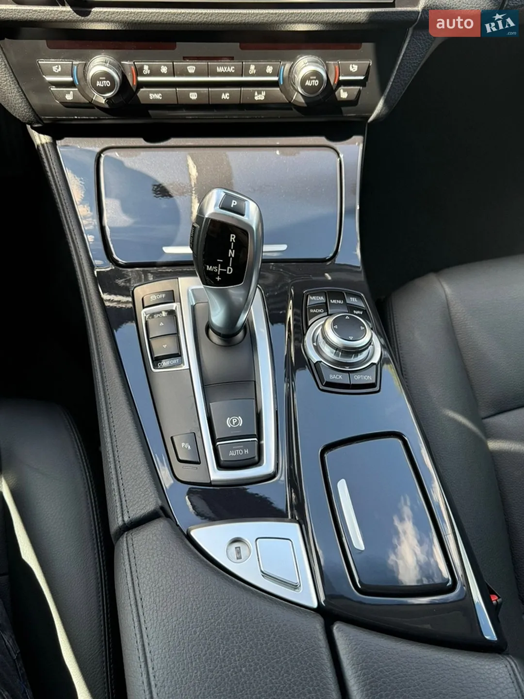 2016 BMW 5er - мініатюра 22