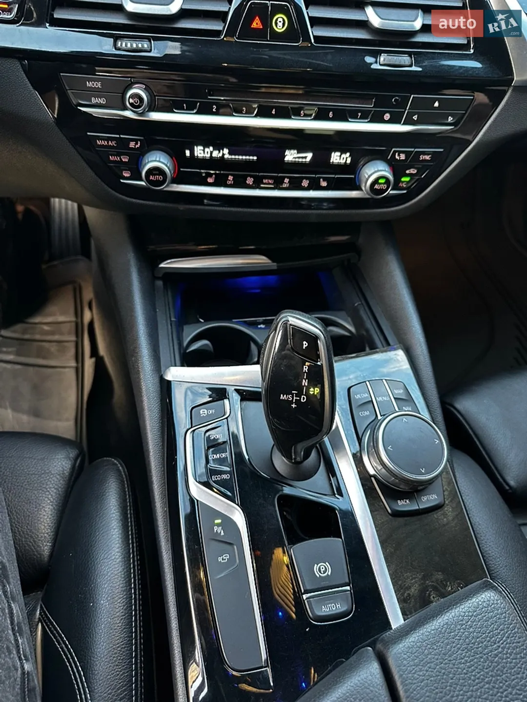 2017 BMW 5er - мініатюра 29