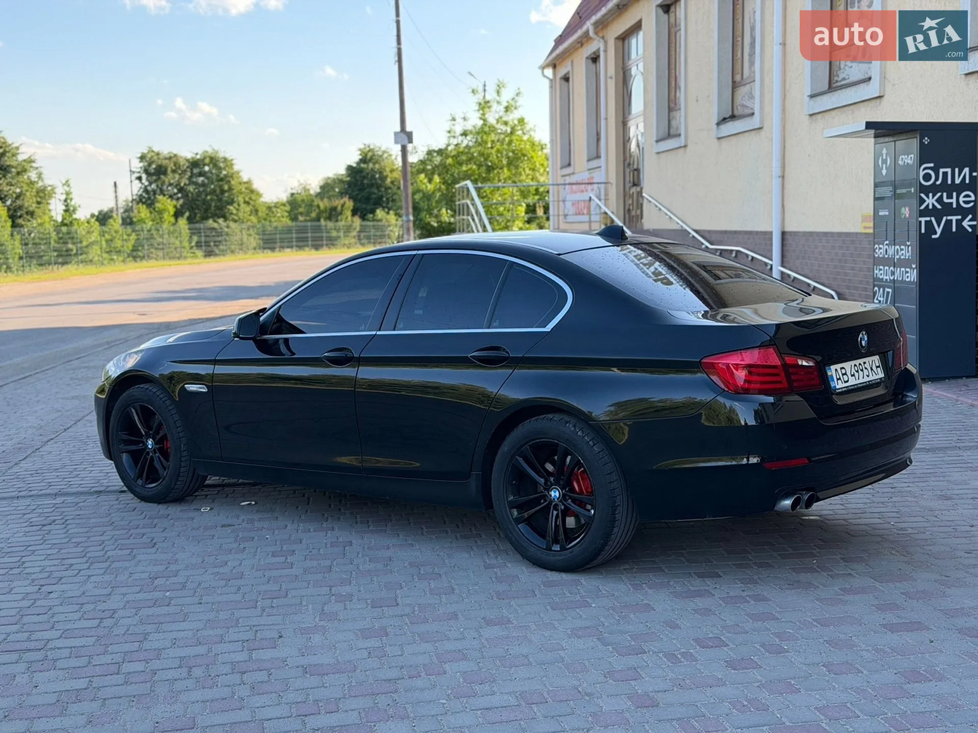 2010 BMW 5er - мініатюра 9
