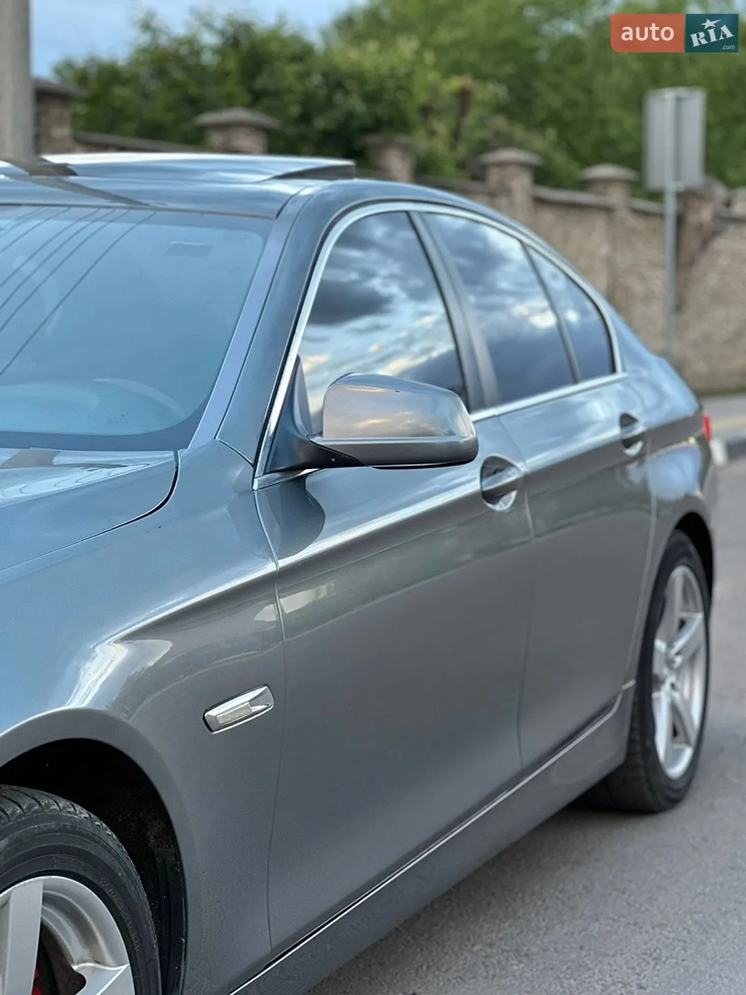 2010 BMW 5er - мініатюра 16