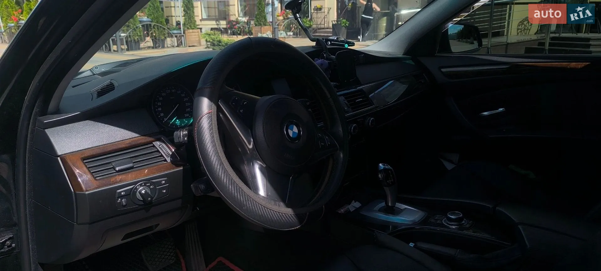 2010 BMW 5er - мініатюра 10