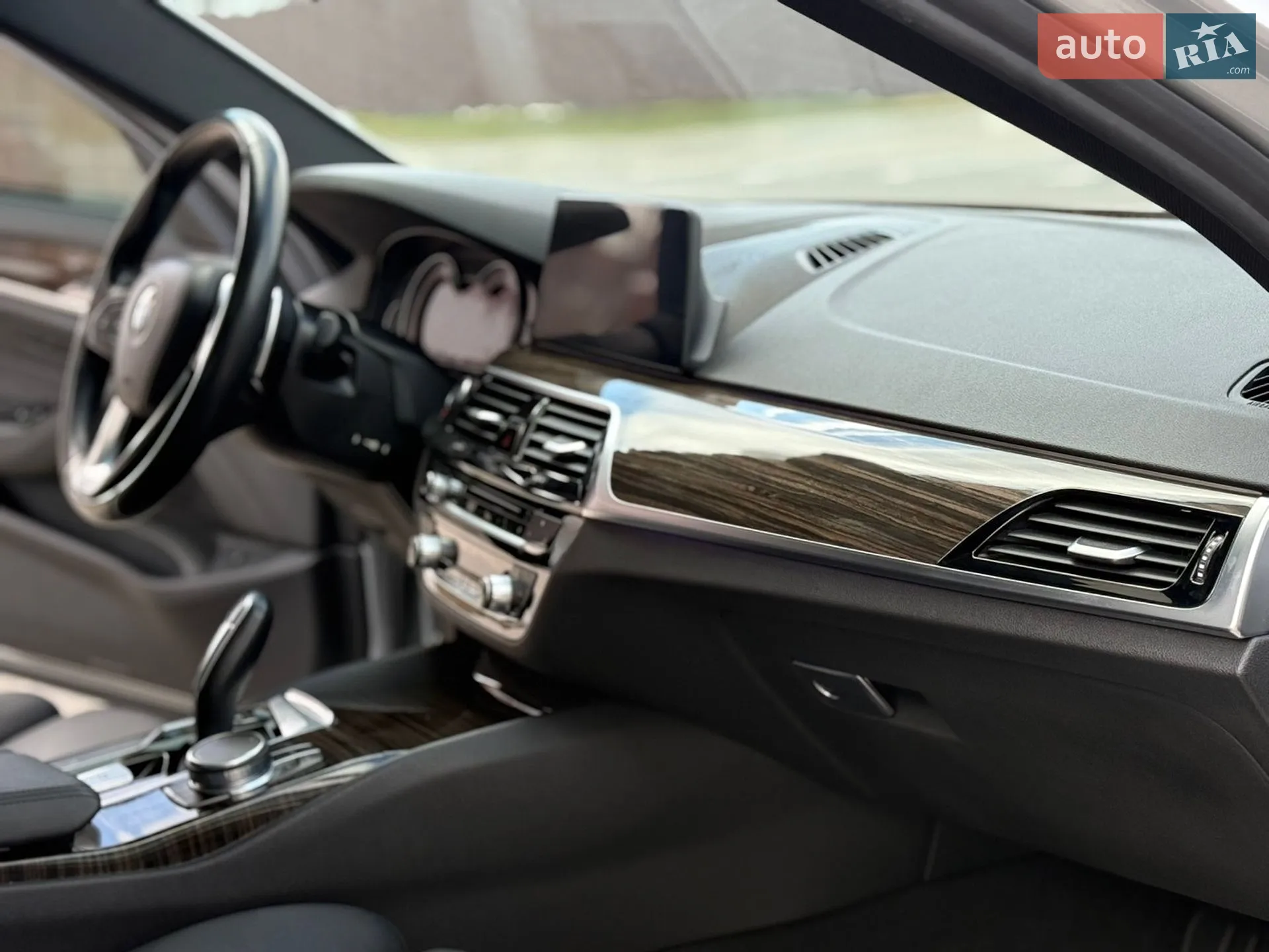 2017 BMW 5er - мініатюра 26