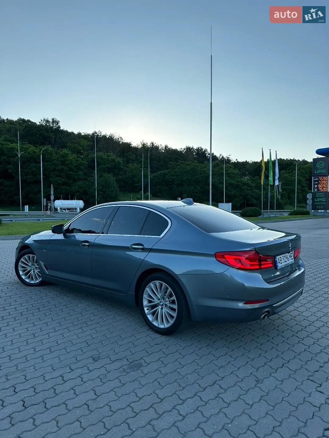 2017 BMW 5er - мініатюра 6