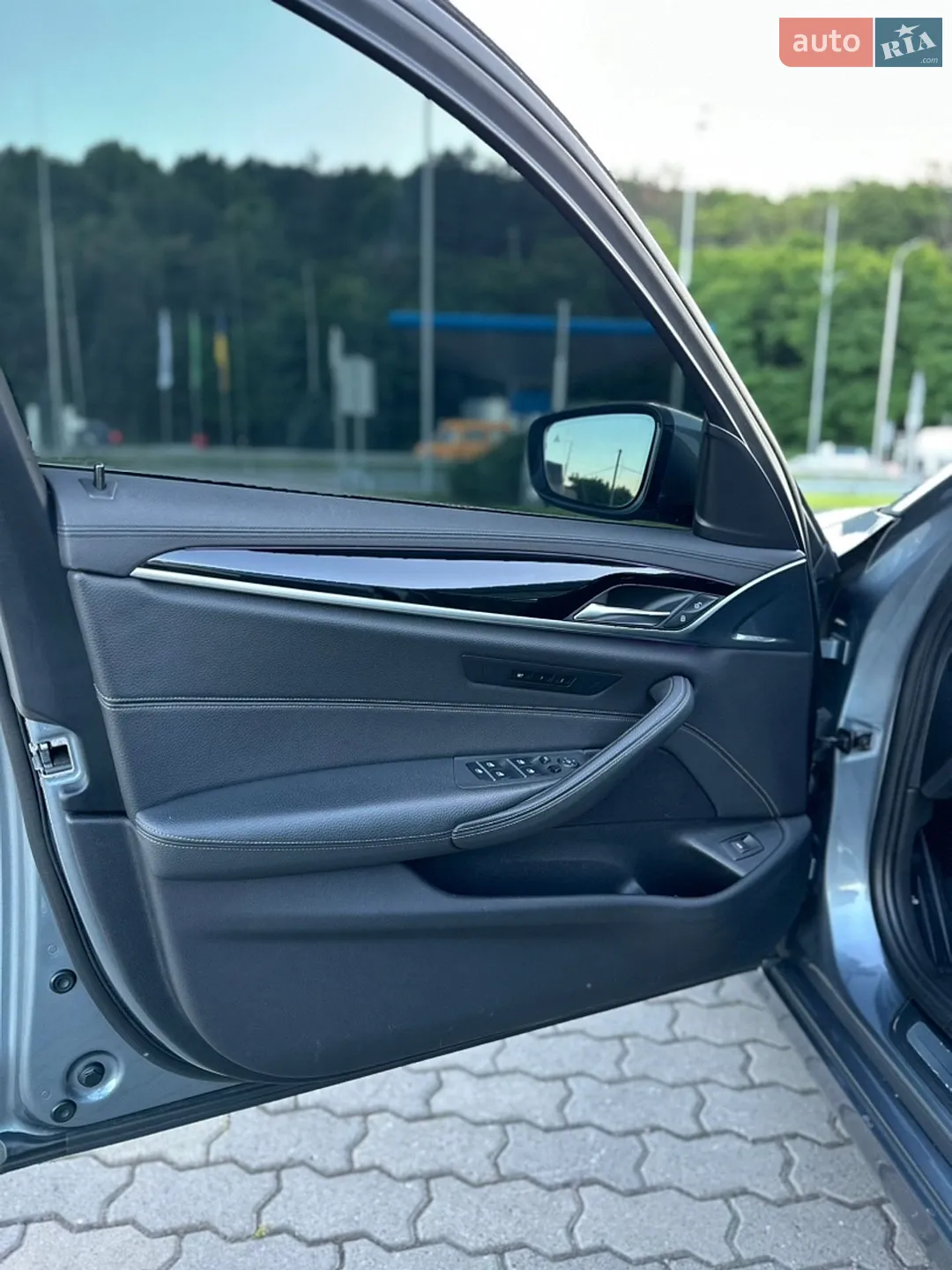 2017 BMW 5er - мініатюра 18