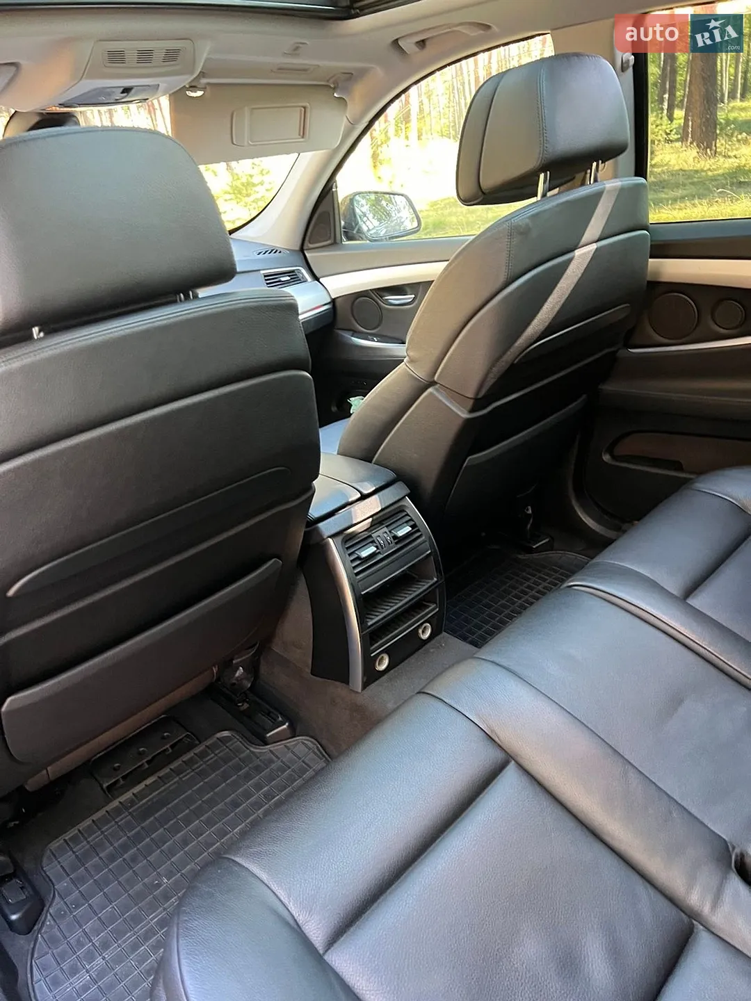 2010 BMW 5er - мініатюра 16